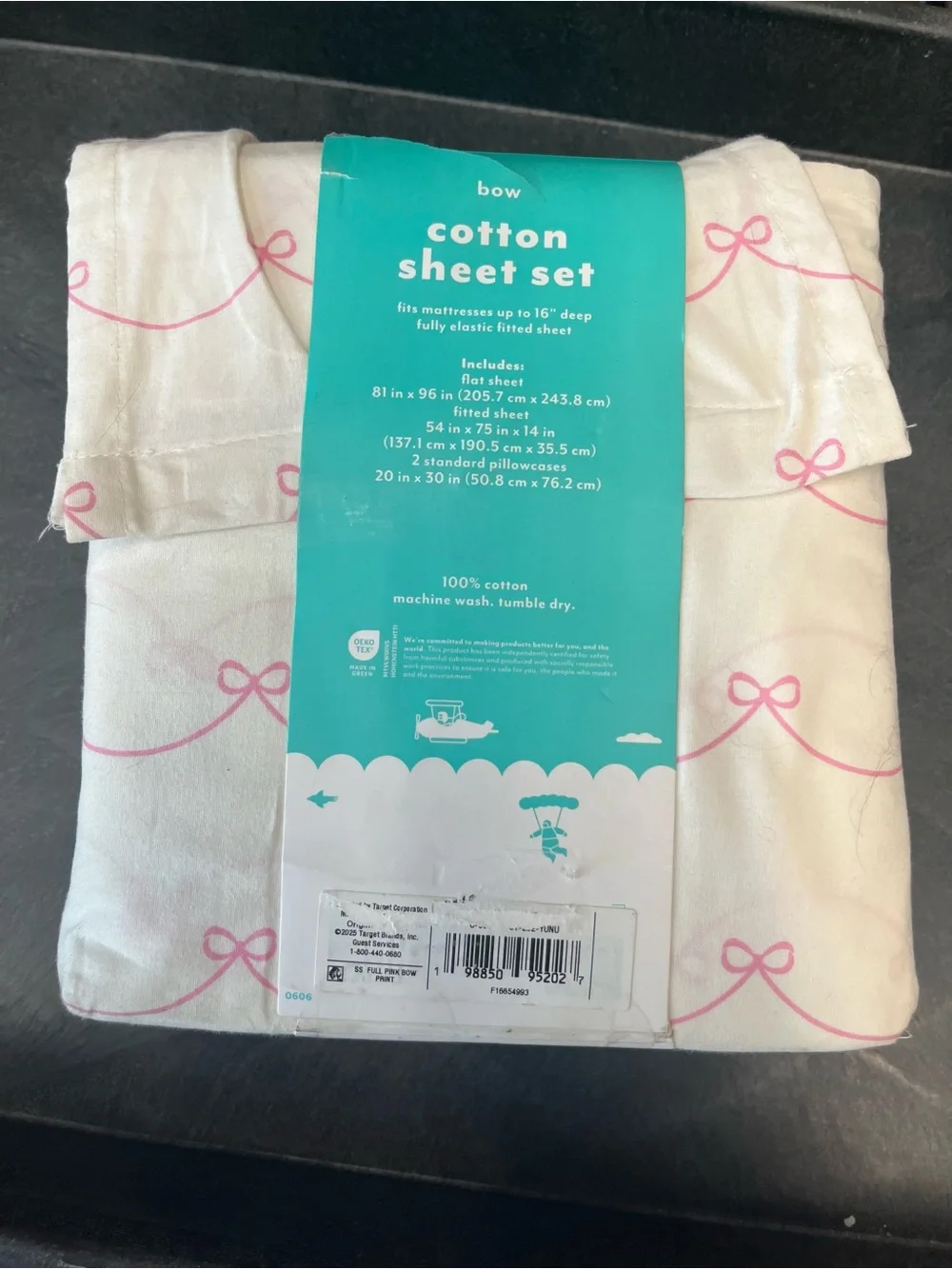 Pillowfort Pink Bow Cotton Sheet Set - White Background